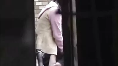 শৃঙ্গাকার মানুষ লিভিং রুমের মেঝে তার বান্ধবী fucked এবং তার উপর নিউ বাংলা সেক্স ভিডিও cummed