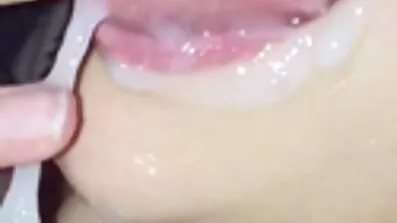 নার্স তার boobs একটি চাটা দিয়েছেন বাংলা ভিডিও সেক্স এবং একটি লোক সঙ্গে যৌনতার জন্য তার পা ছড়িয়ে
