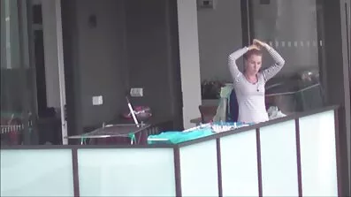 শ্যামাঙ্গিনী, একটি blowjob বাংলা সেক্স ভিডিও বাংলা সেক্স ভিডিও পরে, পায়ু যৌনতার জন্য তার গাধা ফ্রেম এবং সমাপ্ত
