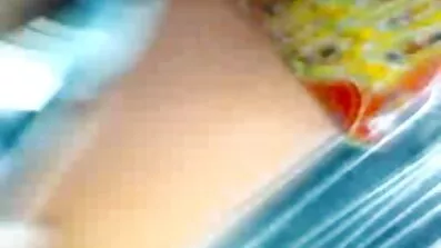 বড় boobs সঙ্গে একটি স্বর্ণকেশী একটি উলকি করা লোক একটি সদস্যের উপর একটি টুপি বাংলা সেক্স সেক্স ভিডিও রাখে