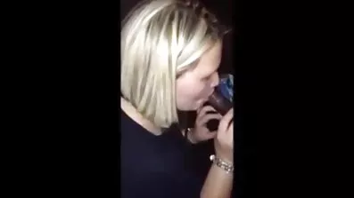 বড় boobs সঙ্গে মেয়ে তার ভগ চাটা বাংলা সেক্স ভিডিও এইচডি পেতে ভালবাসে