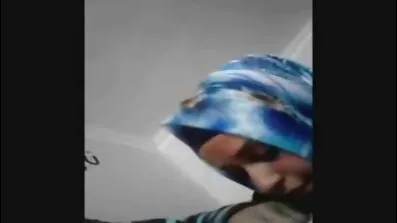 ব্লন্ডা কফি পান করেন, হাঁটুতে পড়েন বাঙ্গালী সেক্স ভিডিও এবং বন্ধুর সাথে মৌখিক হোমওয়ার্কে অভিনয় করেন