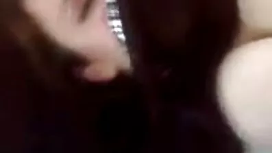 একটি তরুণ বন্ধু মুখ এবং প্রকৃতির বাংলা sax video ফাঁক মধ্যে একটি সুন্দর শ্যামাঙ্গিনী fucks