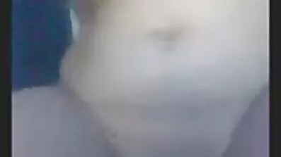 রোলার স্কেটে বংলা সেকস ভিডিও ক্ষুধার্ত শ্যামাঙ্গিনী একটি ট্যাটু করা লোকের সাথে fucks