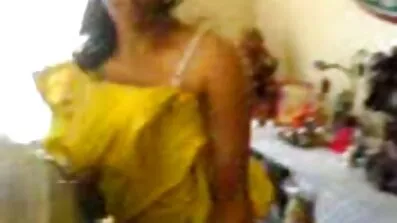 একটি বড় পাছা সঙ্গে একটি বাঙালি সেক্স ভিডিও যুবতী স্ত্রী ফিটনেস এবং তার স্বামীর মোরগ আয়ত্ত করা হয়