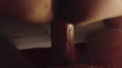 রাশিয়ান MILF ডগিস্টাইল দেশি ভিডিও সেক্স পেয়ে ডেলিভারি ম্যানকে চুদেছে।