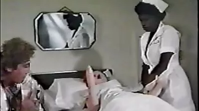 একটি সুদর্শন বাংলা sex download মানুষ একটি কনডম ছাড়া একটি অল্প বয়স্ক স্বর্ণকেশী একটি দৈত্য মোরগ নিক্ষেপ